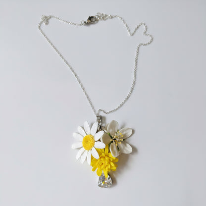 Wild Daisy & Crystal Flower Necklace